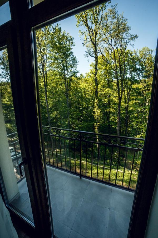Hotel Кайзервальд Клуб à Karpaty Extérieur photo