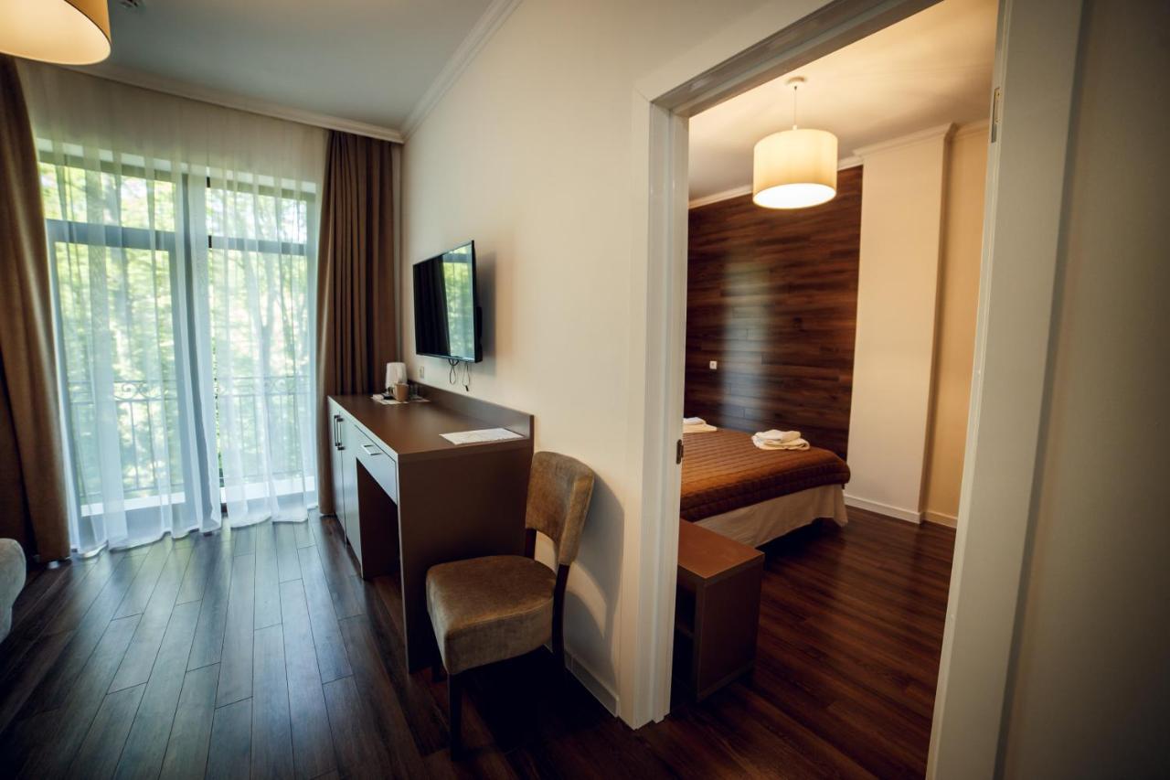 Hotel Кайзервальд Клуб à Karpaty Extérieur photo